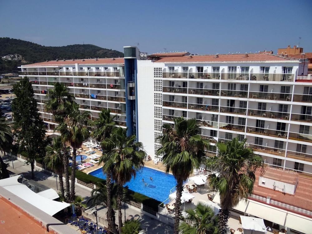 Hotel Riviera Santa Susanna Exterior photo